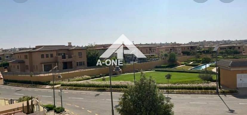 6 b78154fd-5c85-4937-b3c4-46af7a365360. jpg