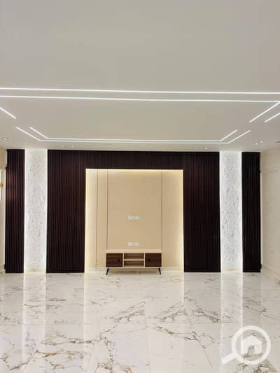 3 Bedroom Apartment for Sale in Sheikh Zayed, Giza - FB_IMG_1765744762879. jpg