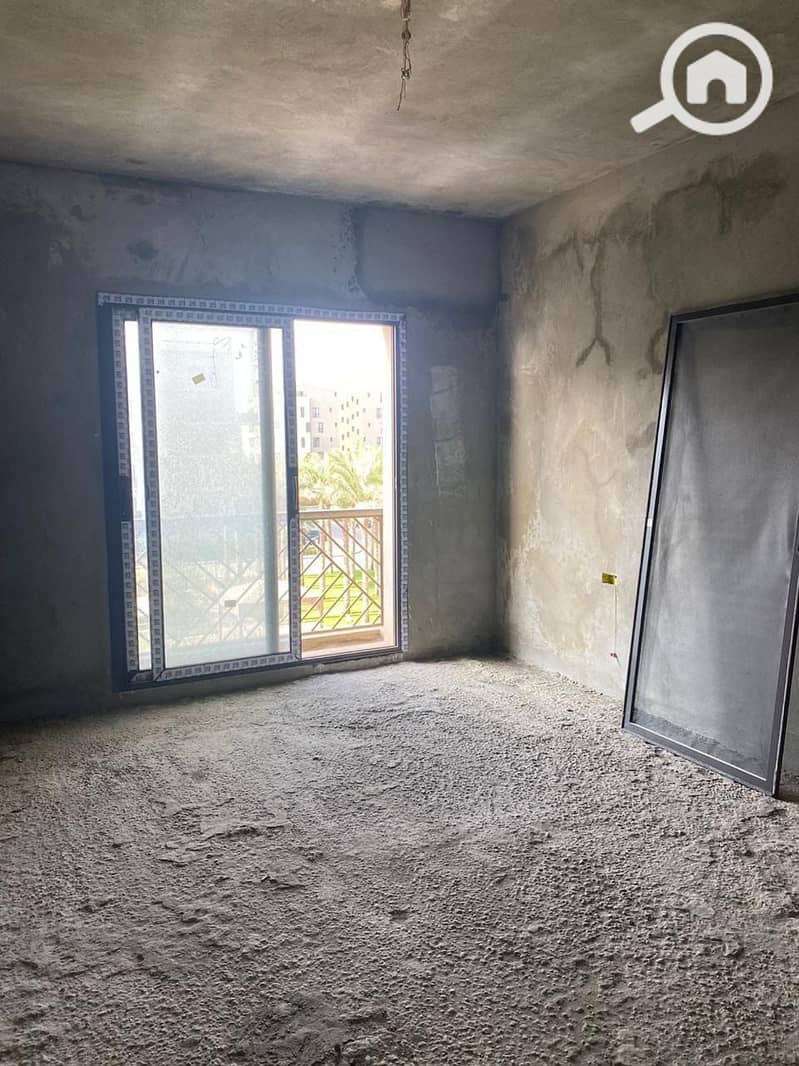 4 600300590_122244945560084594_2207922500102625900_n. jpg