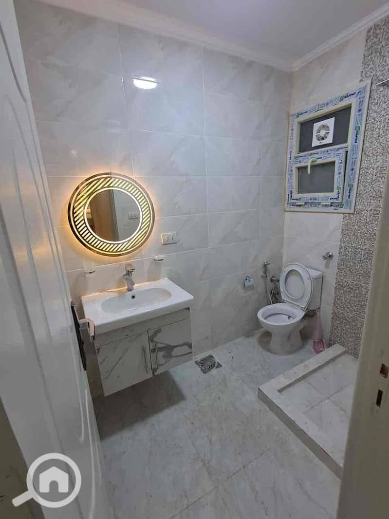 5 6da5833c-7af6-43ef-b0de-f39a74fbd297. jpg