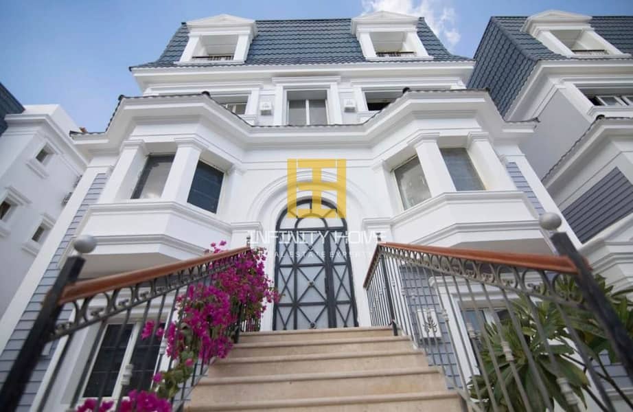 7 541802406_1681784569169473_2261447130257691290_n. jpg