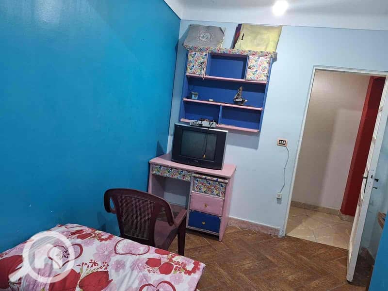 12 747050d6-2b5a-4fe0-b0cd-77ba0a5045b5. jpg