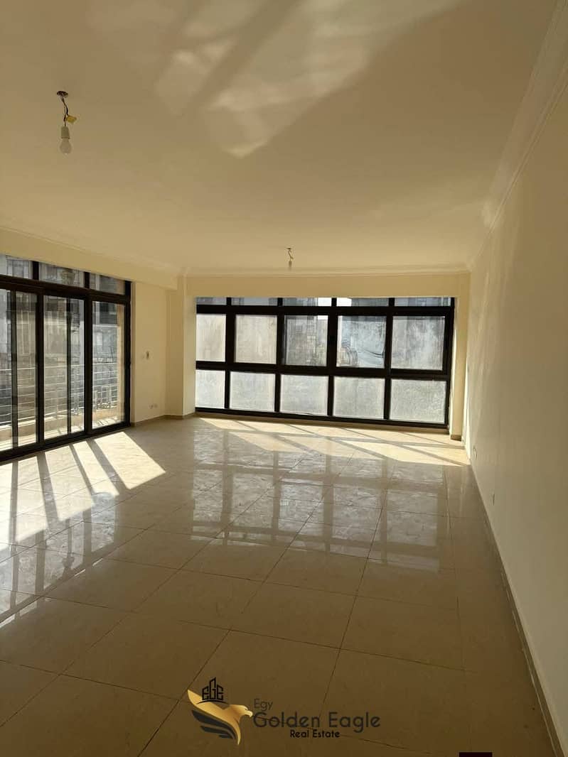 6 605684101_1541900037040523_7574872154592603870_n. jpg