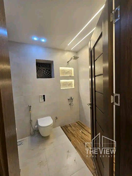 10 WhatsApp Image 2025-12-01 at 22.25. 12_c63986cc. jpg