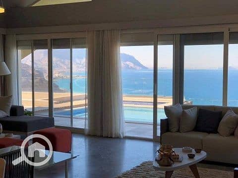 7 802a2b47-6d70-4059-8968-438b87dc584b. jpg