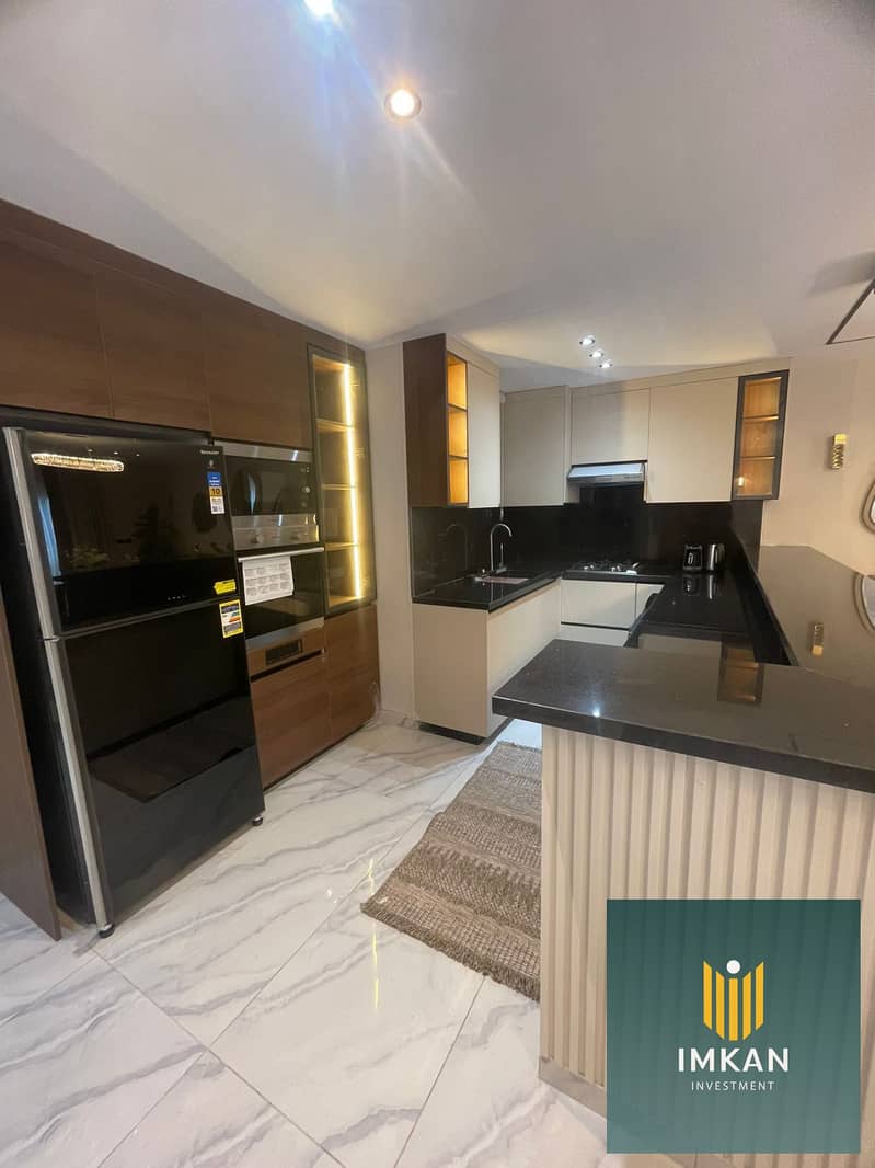 8 02ab3082-7448-4ee2-b44f-0d7904a73430. jpg