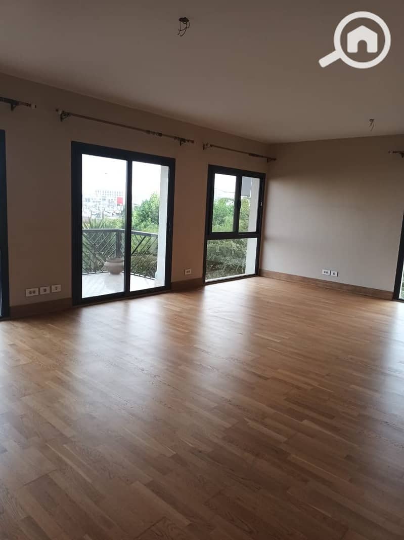 2 50a7271a-560a-4e4e-90ed-574d0d7f00d2. jpeg