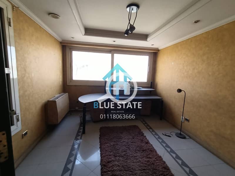 7 01118063666 - 2025-12-27T010522.451. png