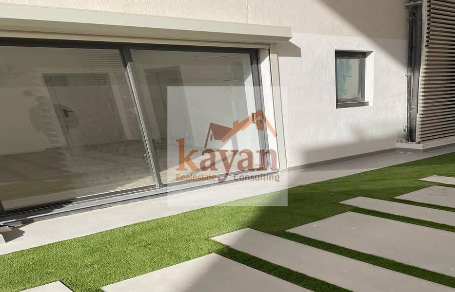 5 09df7ed8-f5aa-4593-a75a-b6c8ba6a3a3c. jpg