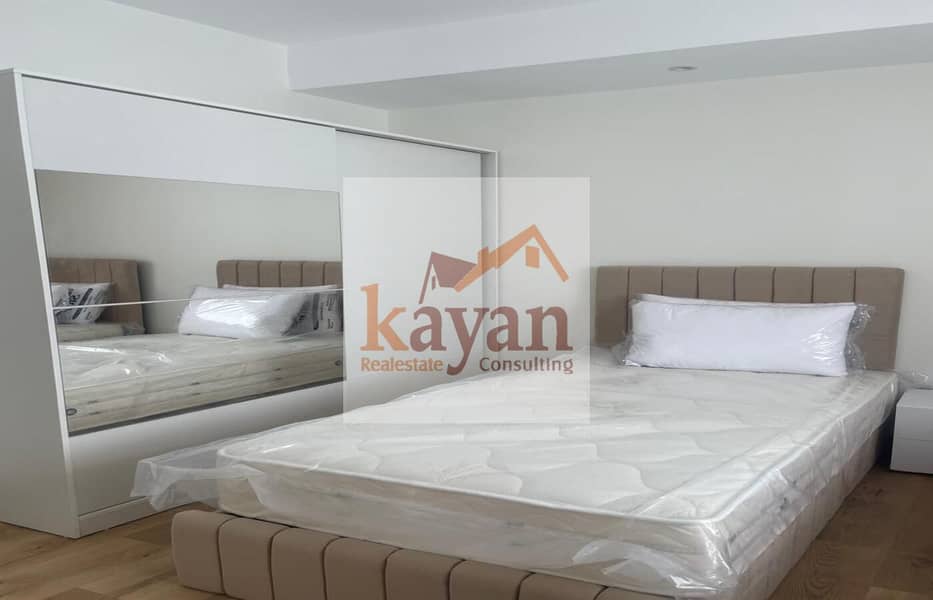 5 7d53f00e-57e7-4b7b-95e4-6830825b5643. jpg