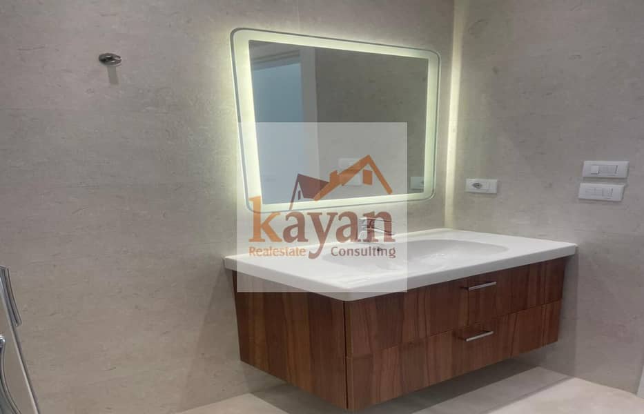 6 53ab2286-95f0-4bc3-9df0-e18ac2b1eec7. jpg