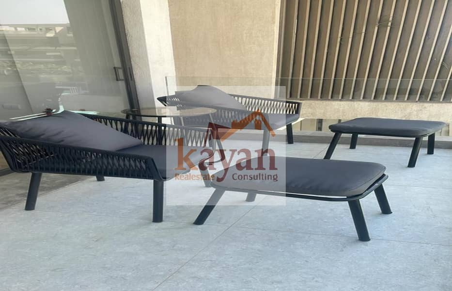 9 c019ade0-07ea-4efc-9ba5-7443e558e46a. jpg