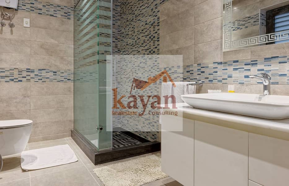 10 fe6c0692-1c04-4b29-8e35-83bad1589aa0. jpg