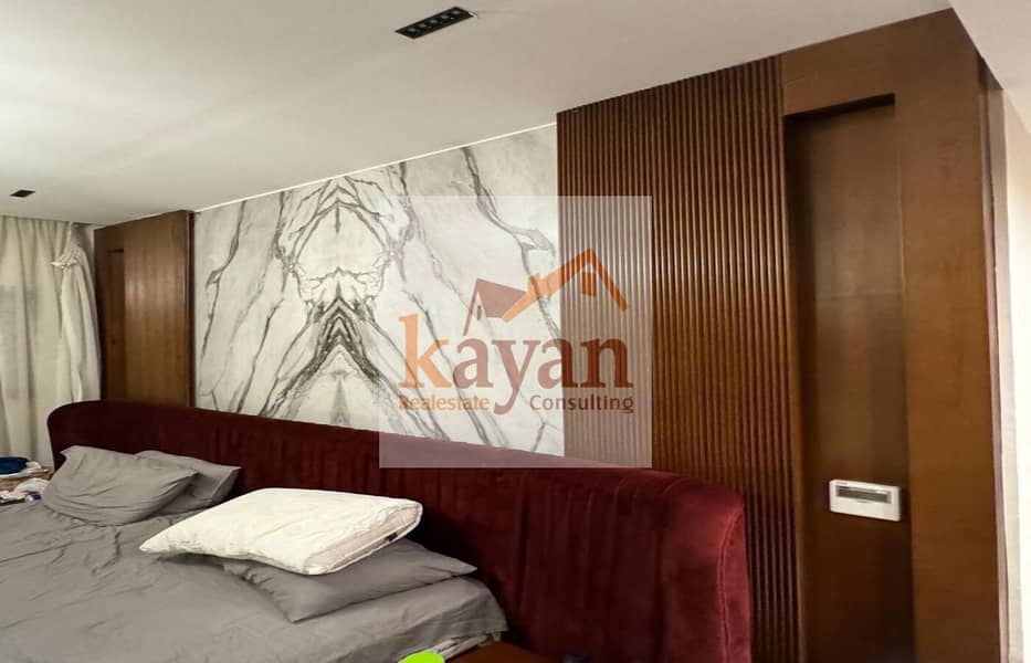 8 eb620bdb-e8bf-4da1-803b-3a228fbce879. jpg