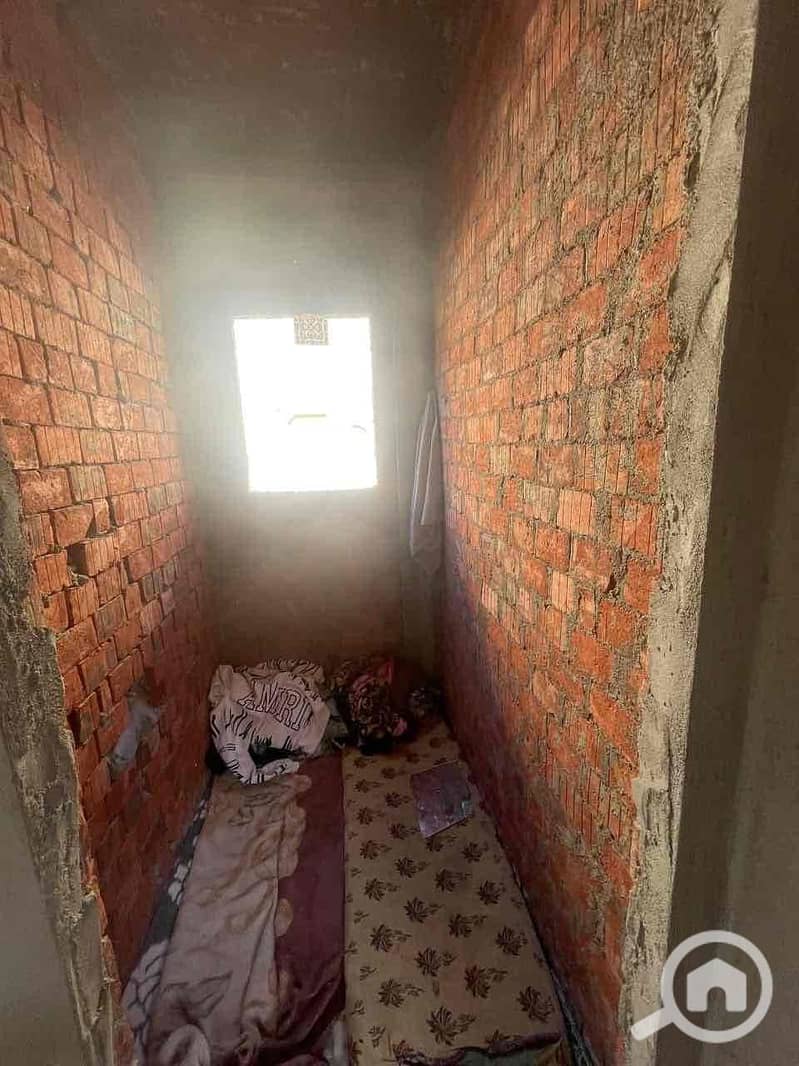 10 a0c88ed7-5fe0-4636-b399-00a2fa0ba5b4. jpg