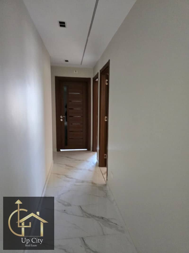 4 WhatsApp Image 2025-12-27 a 5.39. 34 AM. jpeg