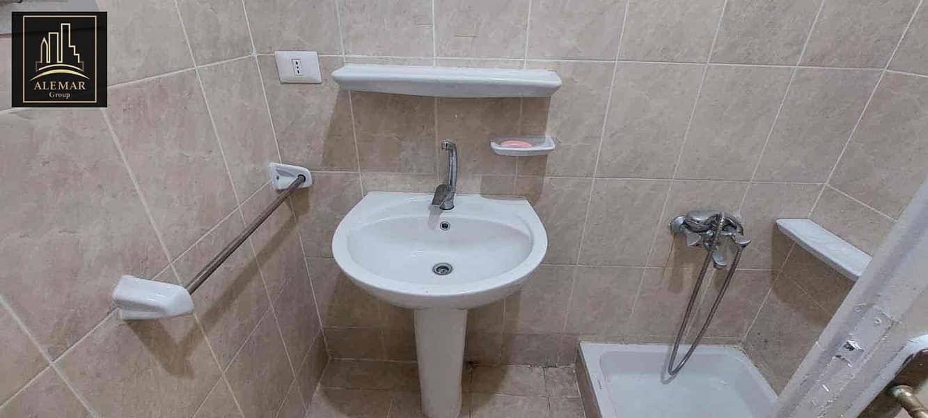 7 98eea2e5-601b-4355-8045-26259e13098f. jpg