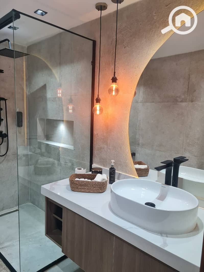 8 WhatsApp Image 2025-12-18 at 11.30. 07_14cd9cba. jpg