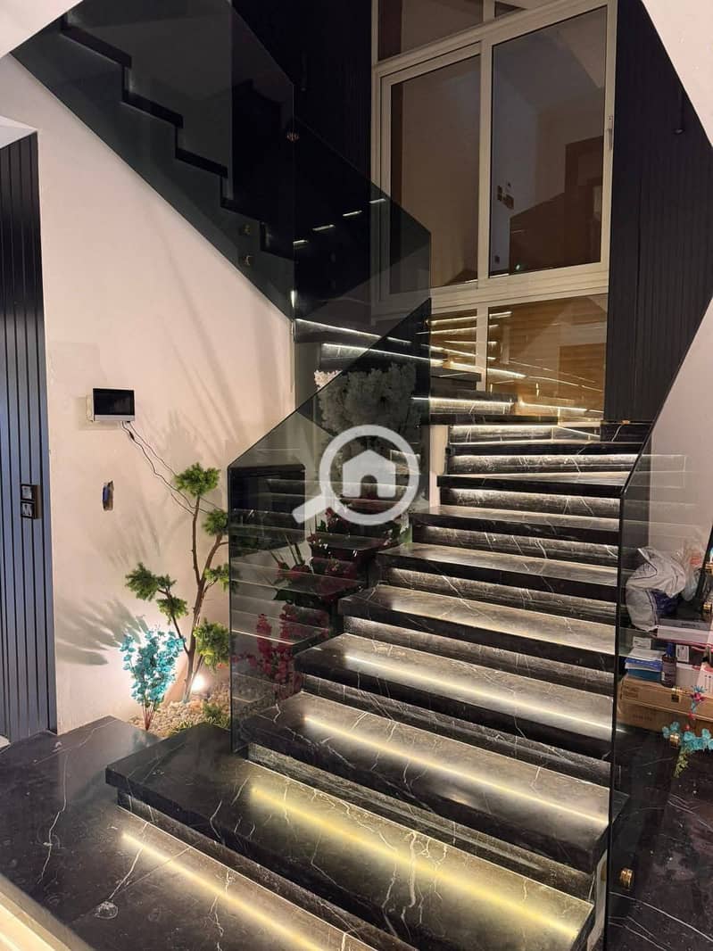 5 600141983_891642880065641_2484603653627818345_n. jpg