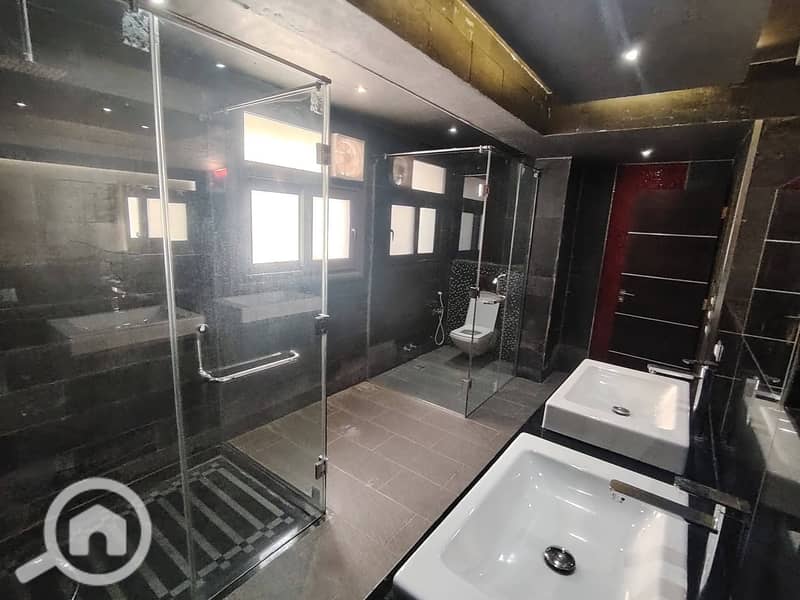 13 605346337_896414899588439_4172714071713401895_n. jpg