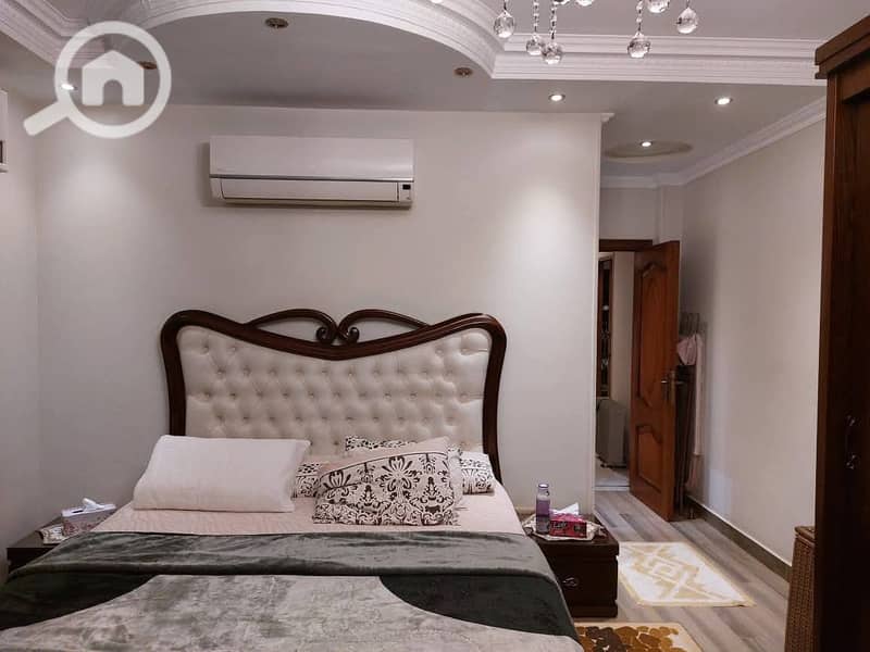 7 595693280_889166186979977_4735792476026539754_n. jpg