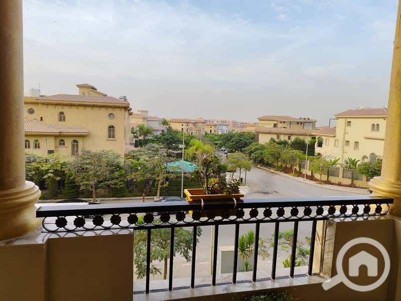 9 598644360_889166243646638_170915614267659262_n. jpg