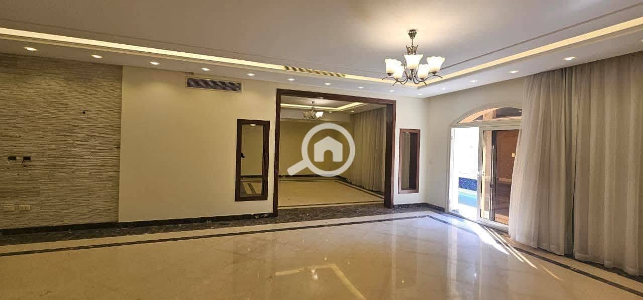 9 599619588_888923653670897_5117224637513876166_n. jpg