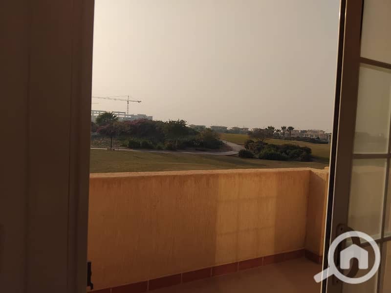 26 cfb055f9-478b-41d0-87c9-27c63630273a. jpg