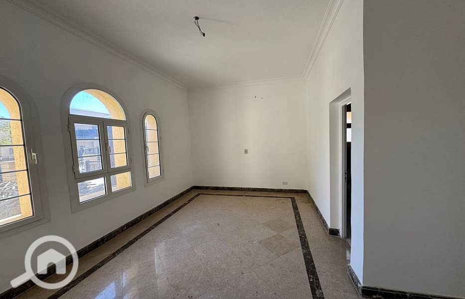 7 e539528c-be15-401f-88ea-ea22f2374988. jpeg