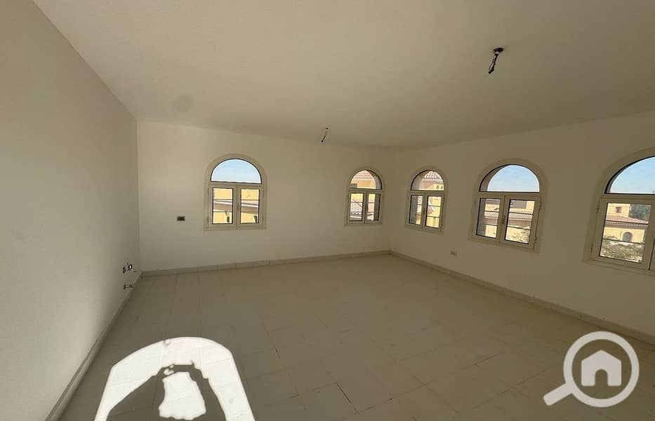 13 0475320f-f173-459d-8070-05617b65f04b. jpeg