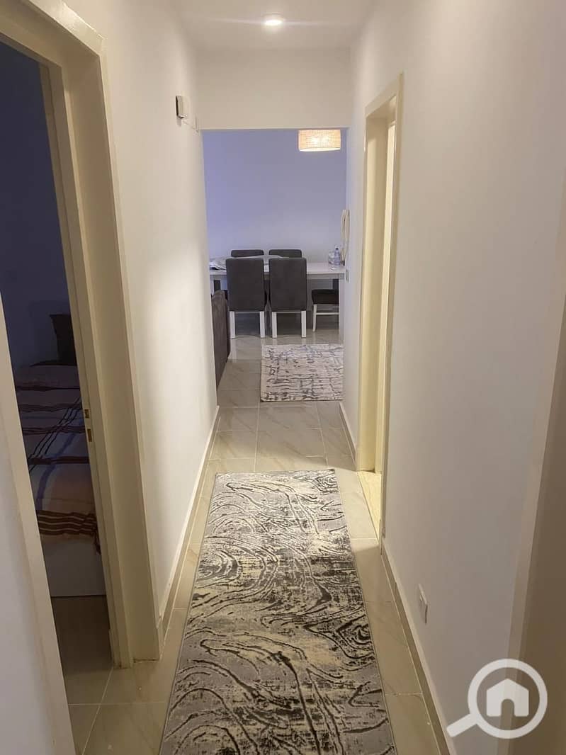 4 37fa0798-1a5e-472a-94c5-83dbad266897. jpg