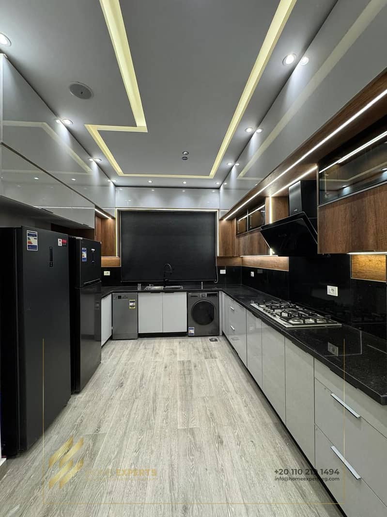 24 5d2d23dd-f7f6-41fb-92b8-7d75000ed62e. jpg