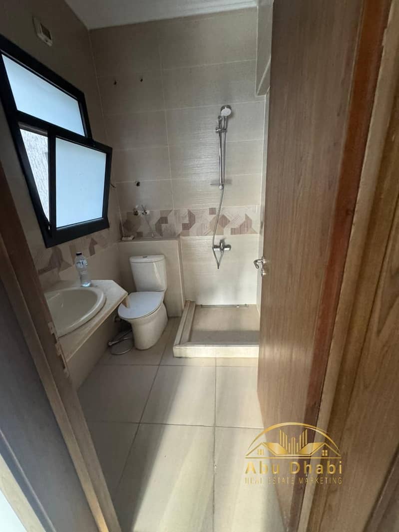 9 40509b68-0e57-41c0-8794-d0e8f29b52b4. jpg