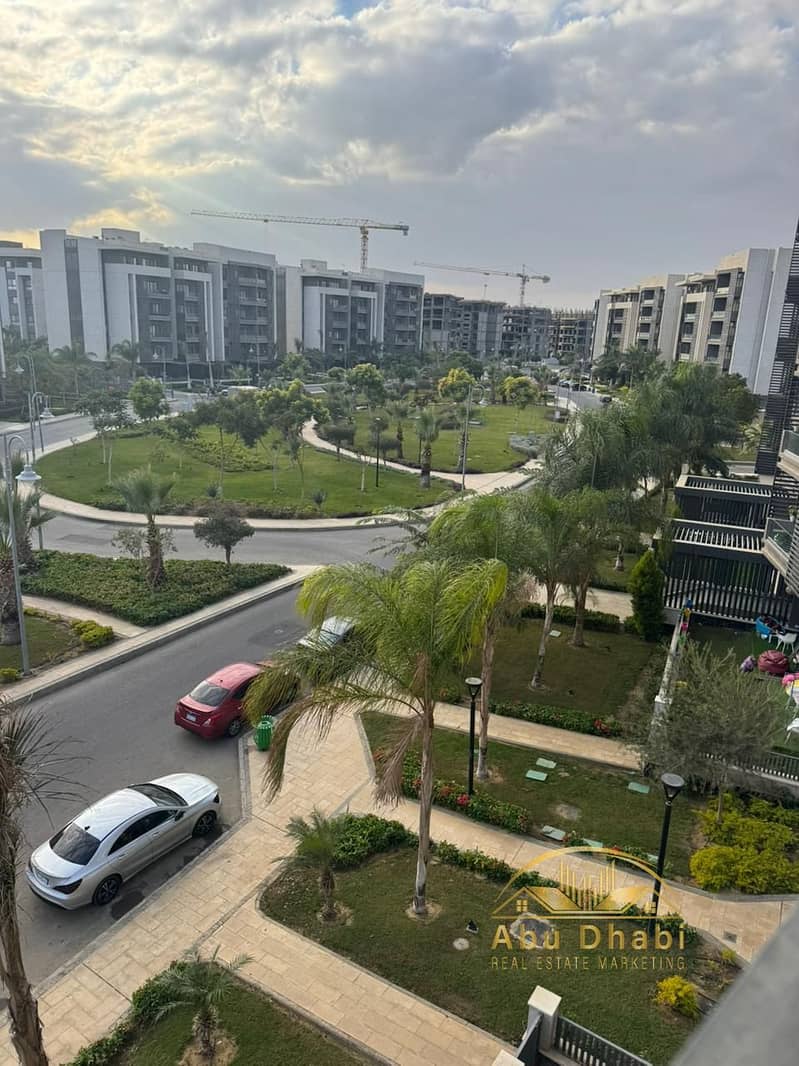 12 3a2017e9-5cbe-412a-8535-7d02c936d564. jpg