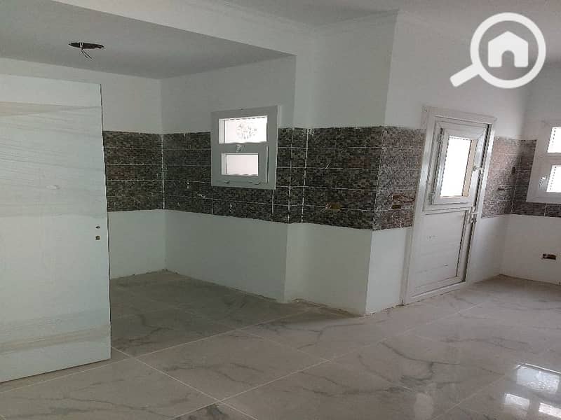 8 95bd37b8-8279-4846-9c15-49ab457d59cb. jpg