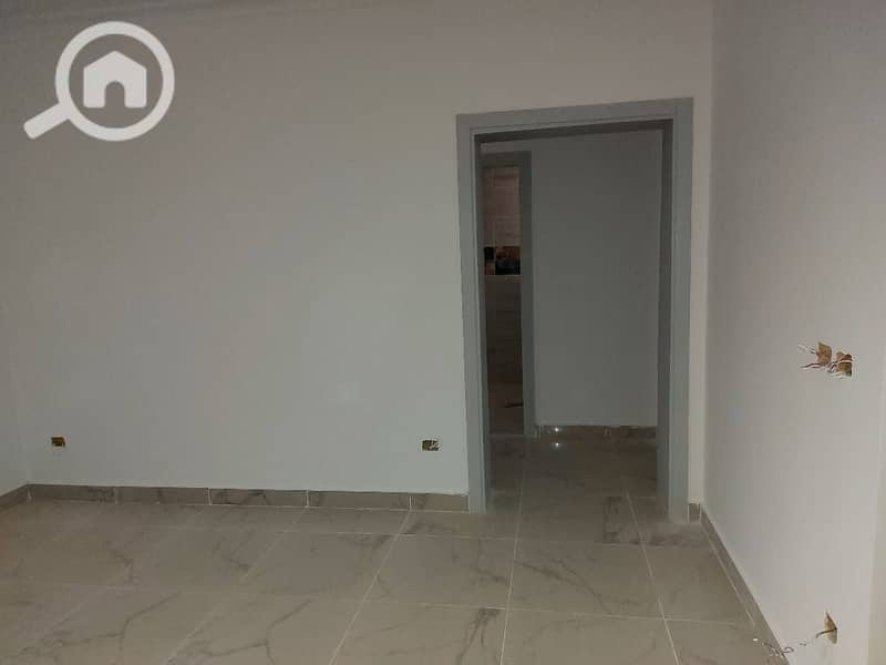 9 0317c9bc-4804-4381-8b8d-d6bf73bfe8e1. jpg