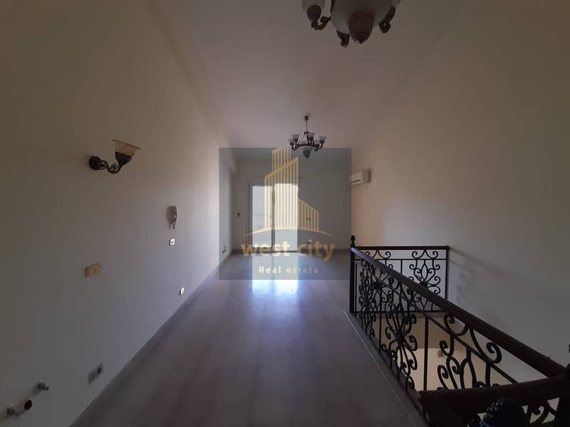 5 WhatsApp Image 2022-06-07 at 1.46. 15 PM (2). jpeg