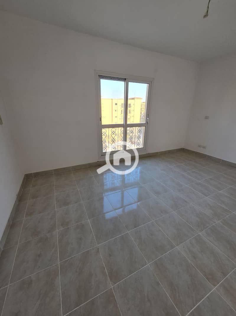 2 5db31264-5253-4ec2-8c83-f5f7ae145f73. jpg