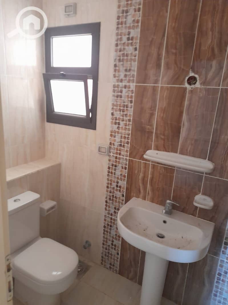 14 WhatsApp Image 2025-10-13 at 11.41. 23 PM (5). jpeg