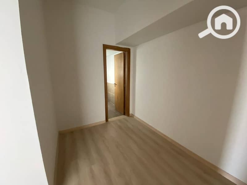 22 WhatsApp Image 2025-12-27 at 10.54. 00 AM (1). jpeg