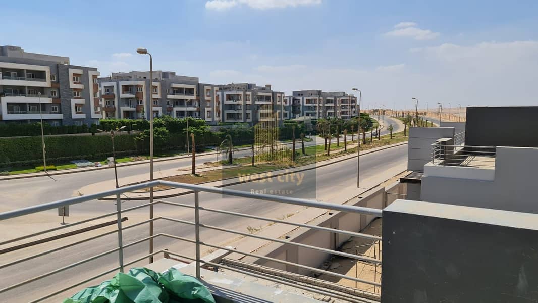 8 WhatsApp Image 2022-10-01 at 10.33. 34 PM. jpeg