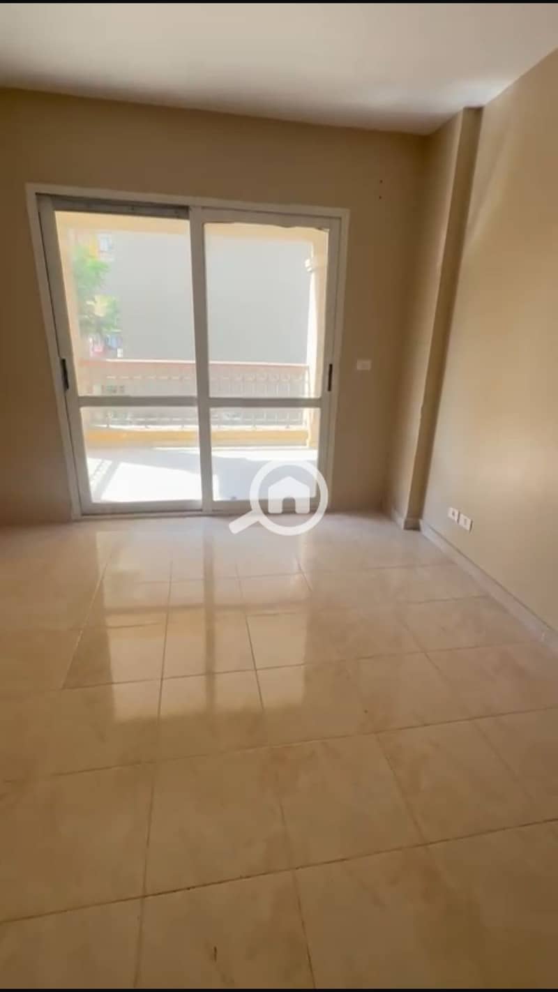 5 d8f89653-343d-4b11-bf02-801674eaf857. jpg