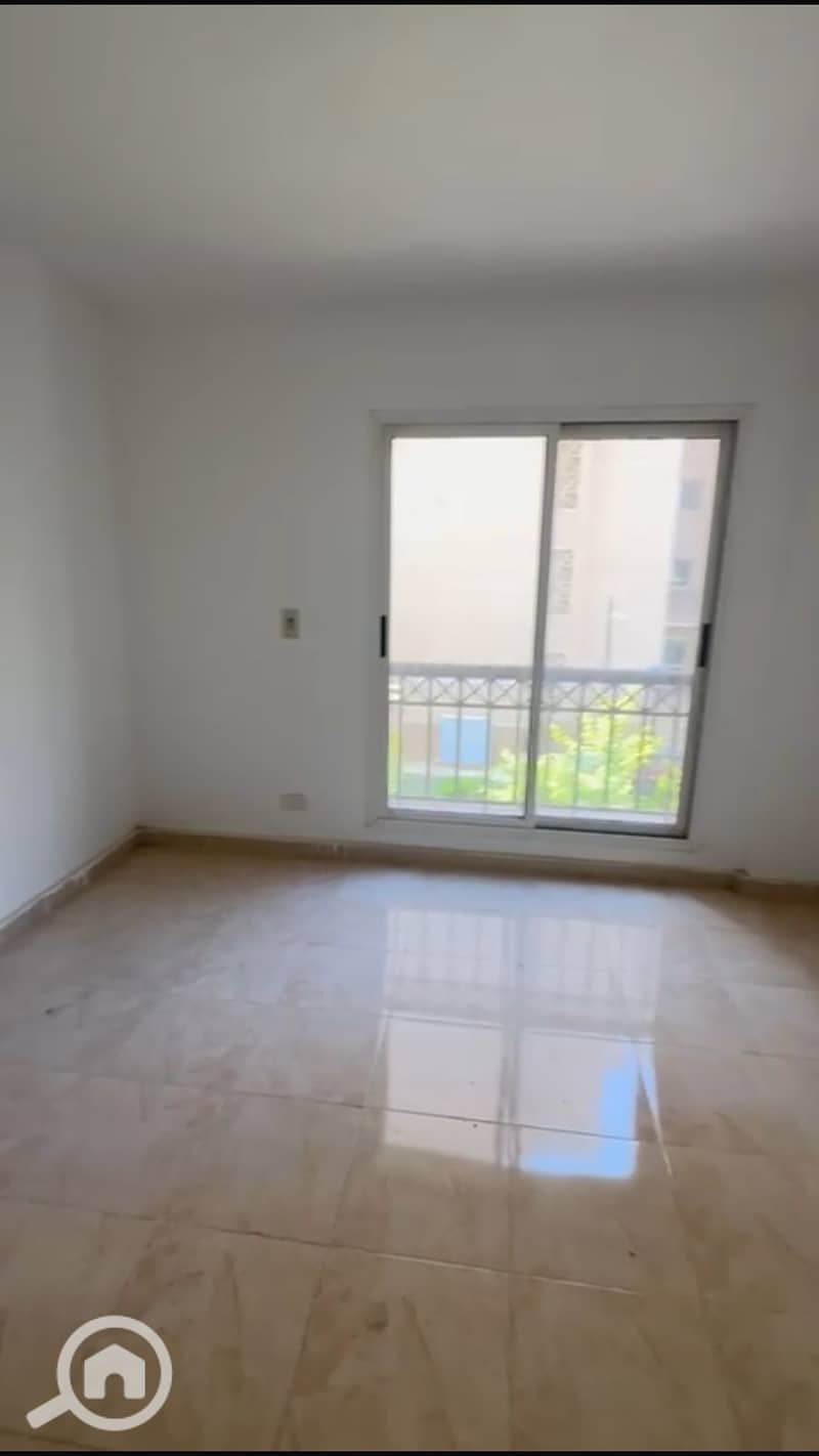 8 f444e52a-c3a3-422f-94a8-69dcae821dda. jpg