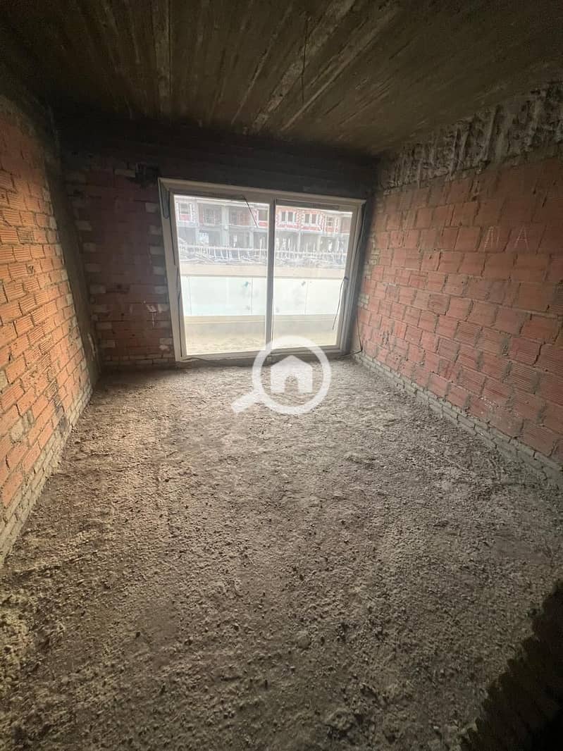 16 WhatsApp Image 2025-12-27 at 11.18. 55 AM (1). jpeg