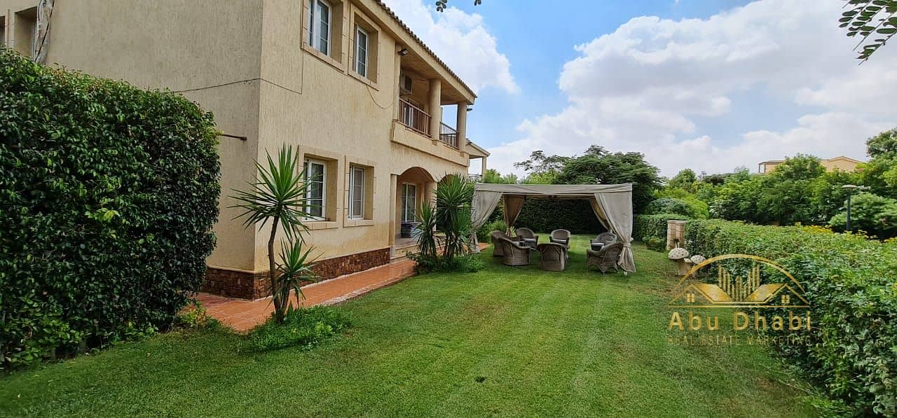 4 4dd86186-2d39-4cf2-aef0-8c0fa47e6334. jpg