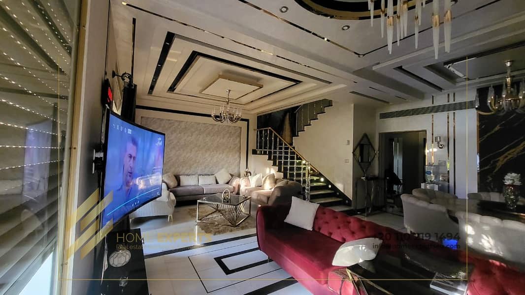 3 0a690ac1-96b5-426c-977e-d3e3a368ecc5. jpg