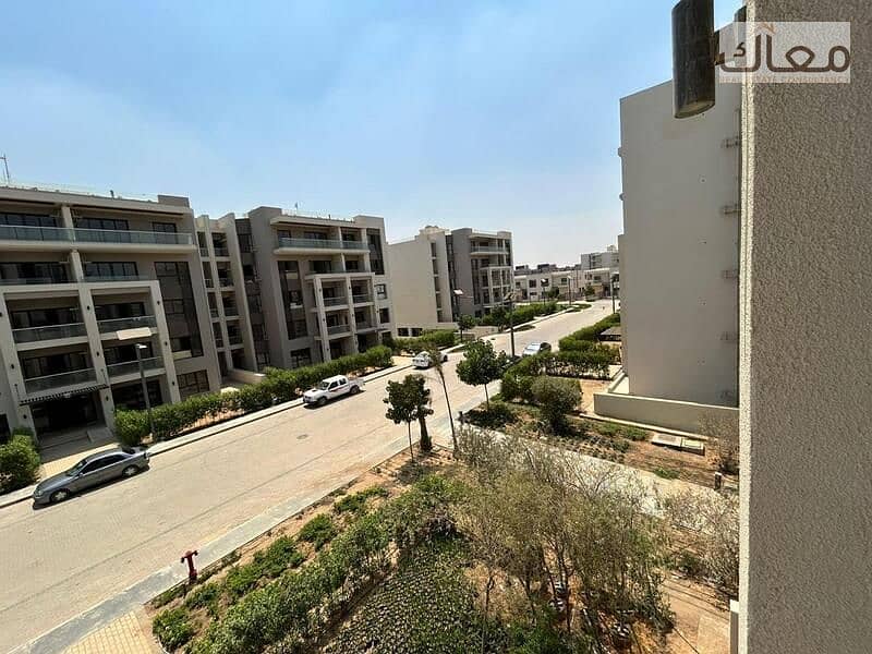 7 e5418d30-0bad-44a7-af5c-5d178c85596d. jpg