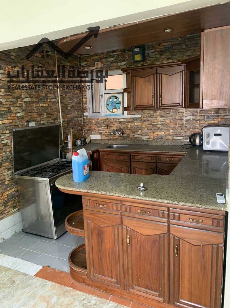 4 a31089a6-b7f0-4e5a-977c-a6598edcc248. jpg