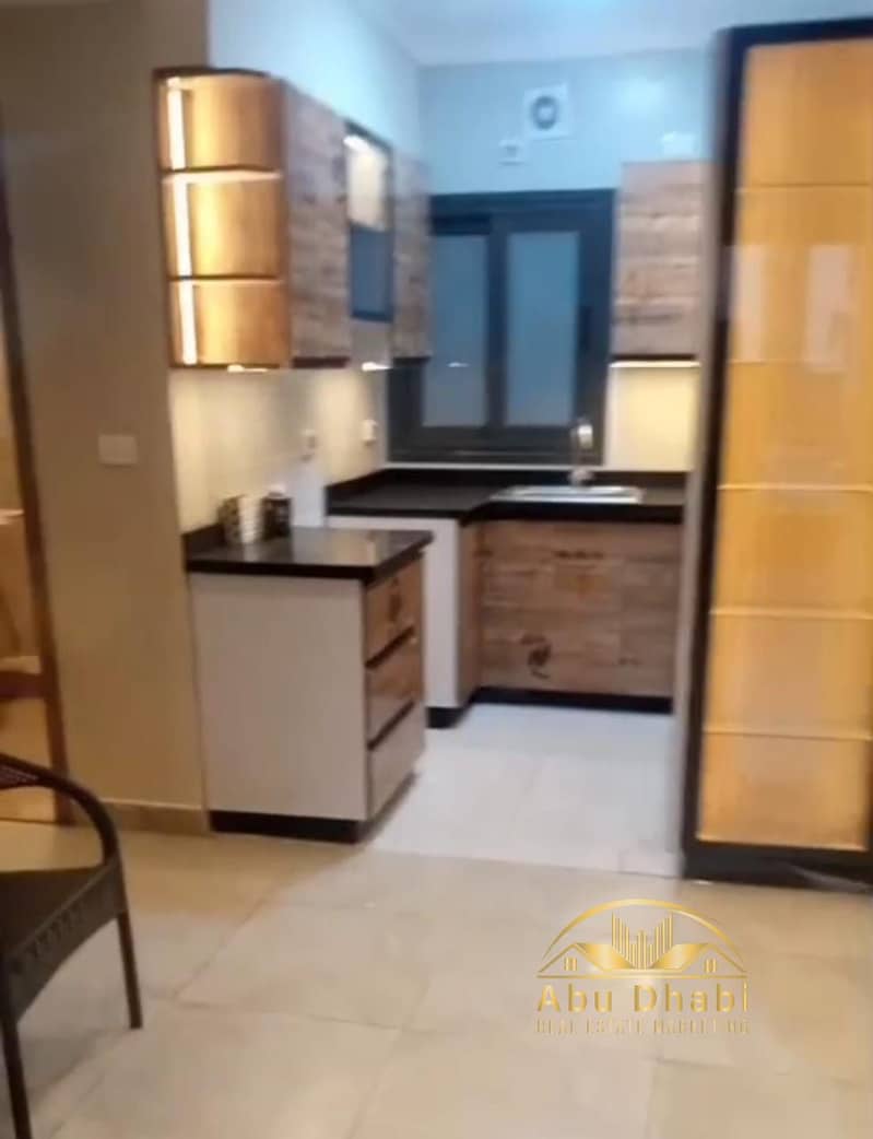 4 c7639668-52b4-48a0-b88b-e88fef4a03a3. jpg