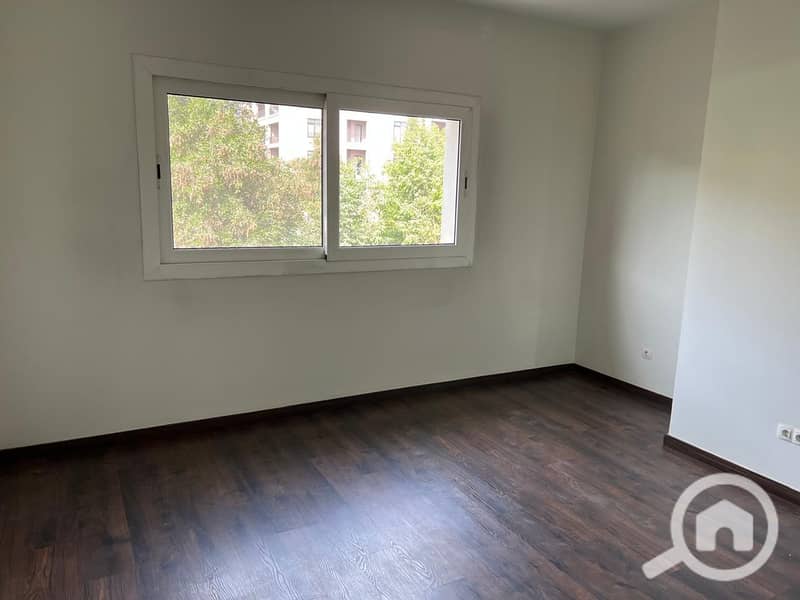 11 WhatsApp Image 2025-12-22 at 10.11. 34 PM. jpeg